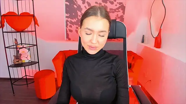 Snapshot of IndigoFae chatting on November 21, 2025, 10:25 am IndigoFae online show from November 21, 2025, 10:25 am