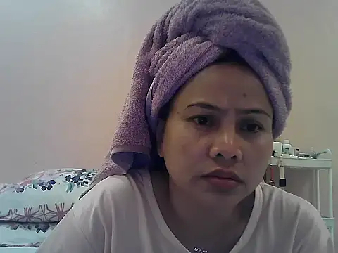 Amarrahlyn online show from November 12, 2025, 9:57 am