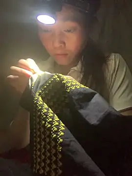 Halyy xx online show from November 7, 2025, 2:32 pm