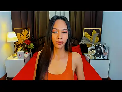 Snapshot of Elisse_Celestial chatting on December 14, 2025, 6:57 pm Elisse Celestial online show from December 14, 2025, 6:57 pm