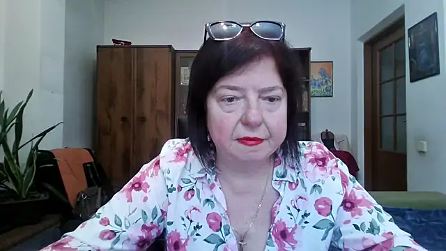 Violet Pulse online show from March 23, 2026, 2:28 pm