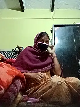 Cute-Charvii online show from February 14, 2026, 1:06 am