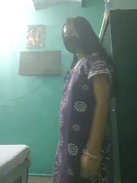 Snapshot of Cute-Charvii chatting on September 24, 2025, 4:57 pm Cute-Charvii online show from September 24, 2025, 4:57 pm