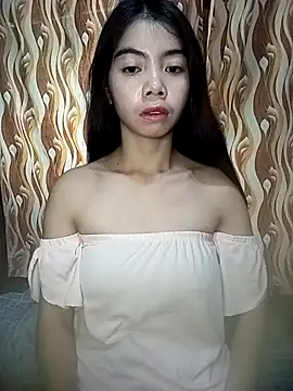 Snapshot of Yeny1234 chatting on October 19, 2025, 12:30 pm Yeny1234 online show from October 19, 2025, 12:30 pm
