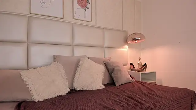 Snapshot of HaathorX chatting on September 28, 2025, 5:09 pm HaathorX online show from September 28, 2025, 5:09 pm