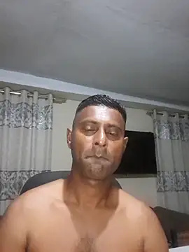 kingVibeX online show from December 4, 2025, 9:36 pm