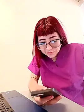 CAROLINA 17- online show from October 2, 2025, 2:53 pm