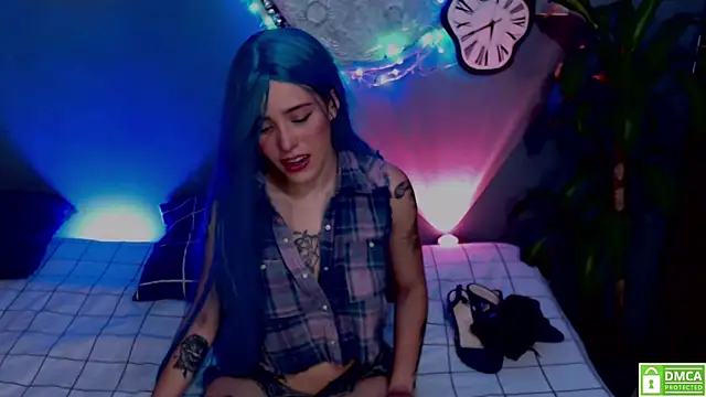 Snapshot of Emmy__Smith chatting on December 16, 2025, 7:45 am Emmy Smith online show from December 16, 2025, 7:45 am