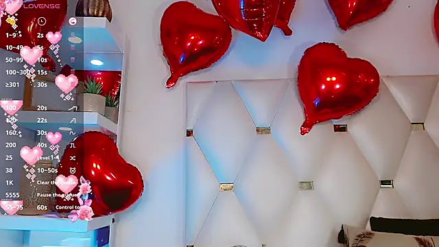 Snapshot of _IsabellaRousse chatting on February 13, 2026, 9:04 pm IsabellaRousse online show from February 13, 2026, 9:04 pm