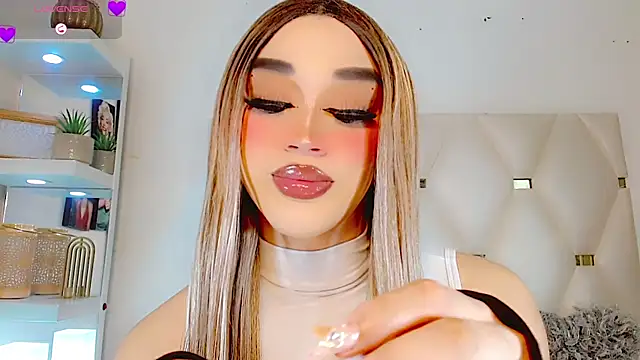 Snapshot of _IsabellaRousse chatting on February 8, 2026, 8:17 pm IsabellaRousse online show from February 8, 2026, 8:17 pm