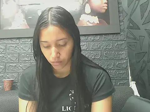 Lil Rose2006 online show from February 19, 2026, 12:24 pm