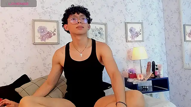 liam twiink online show from March 27, 2026, 7:26 pm