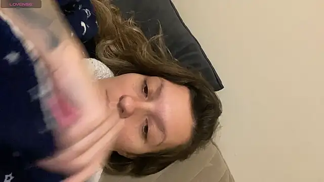 Snapshot of peterpancp chatting on October 3, 2025, 2:37 am peterpancp online show from October 3, 2025, 2:37 am