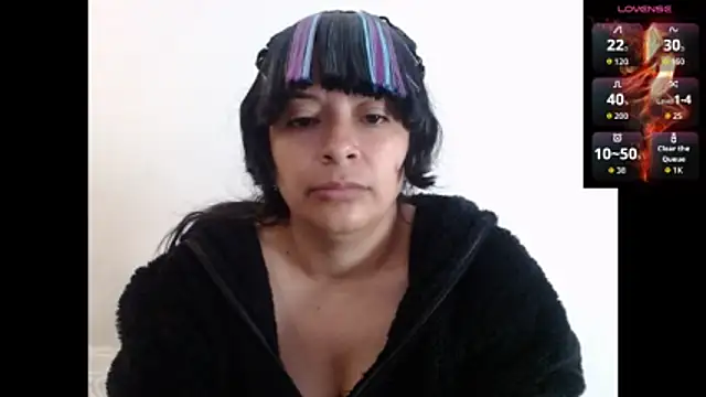 Acelinrose online show from November 19, 2025, 11:54 am