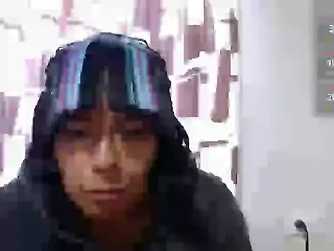 Snapshot of Acelinrose chatting on February 22, 2026, 10:55 pm Acelinrose online show from February 22, 2026, 10:55 pm