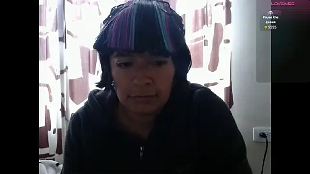 Snapshot of Acelinrose chatting on July 6, 2026, 6:32 pm Acelinrose online show from July 6, 2026, 6:32 pm