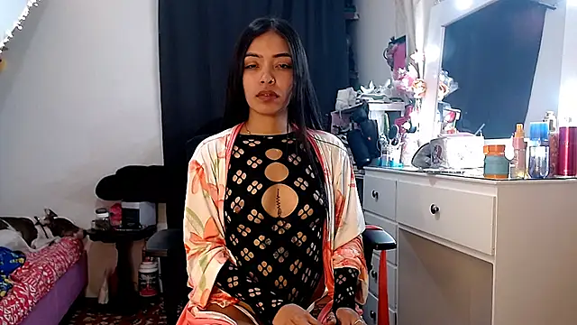 pocahot222 online show from October 13, 2025, 9:49 pm