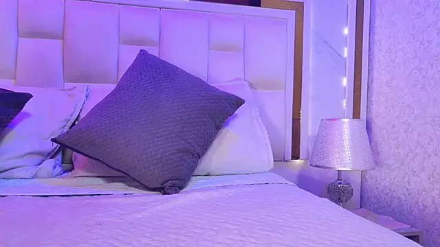 Snapshot of samanthaa_sm chatting on November 9, 2025, 11:47 am samanthaa sm online show from November 9, 2025, 11:47 am