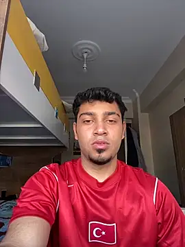 Snapshot of astoperaa chatting on October 27, 2025, 11:44 am astoperaa online show from October 27, 2025, 11:44 am