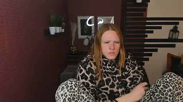 ChloeValentinee online show from December 1, 2025, 12:39 pm