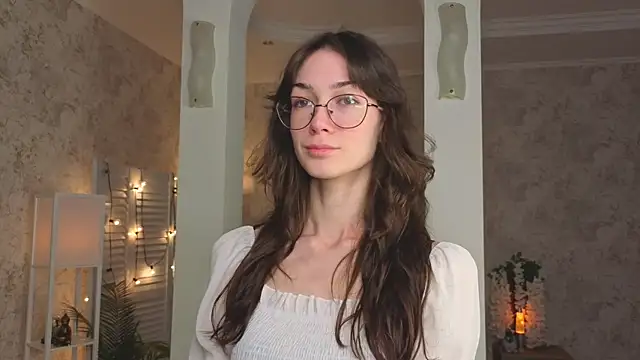 Snapshot of ReneeLippeatt chatting on September 28, 2025, 7:21 pm ReneeLippeatt online show from September 28, 2025, 7:21 pm