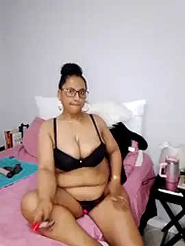 Snapshot of Ashleymilf47 chatting on November 1, 2025, 5:07 pm Ashleymilf47 online show from November 1, 2025, 5:07 pm