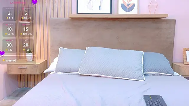 Snapshot of cielo_rivera chatting on December 2, 2025, 12:51 pm cielo rivera online show from December 2, 2025, 12:51 pm