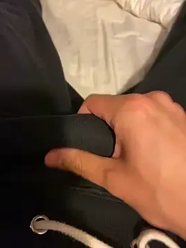 Snapshot of big_dick_horny_boy chatting on September 24, 2025, 9:43 pm big dick horny boy online show from September 24, 2025, 9:43 pm