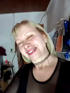 beautifulsexy69 2023 online show from September 23, 2025, 5:09 pm