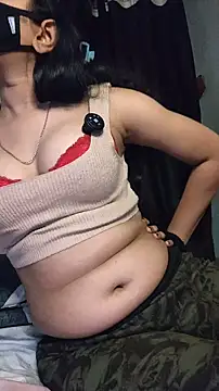 hotestfantasy online show from April 11, 2026, 3:27 pm