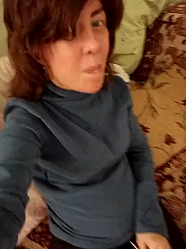 Snapshot of MARYNAMilff chatting on October 19, 2025, 8:39 am MARYNAMilff online show from October 19, 2025, 8:39 am