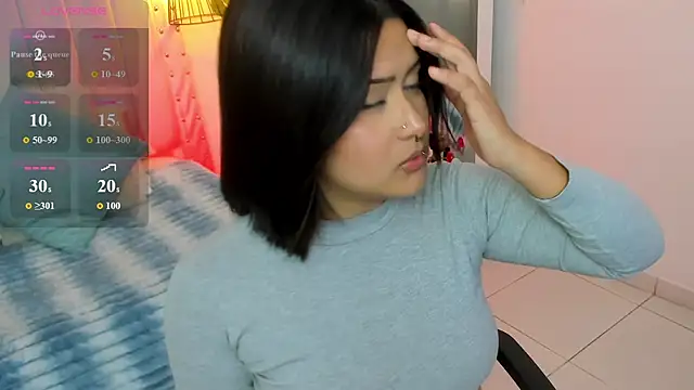 mayukim online show from November 4, 2025, 7:39 pm