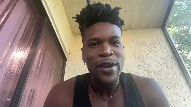 Snapshot of MrDaddyBlackNi9e chatting on September 26, 2025, 12:23 pm MrDaddyBlackNi9e online show from September 26, 2025, 12:23 pm