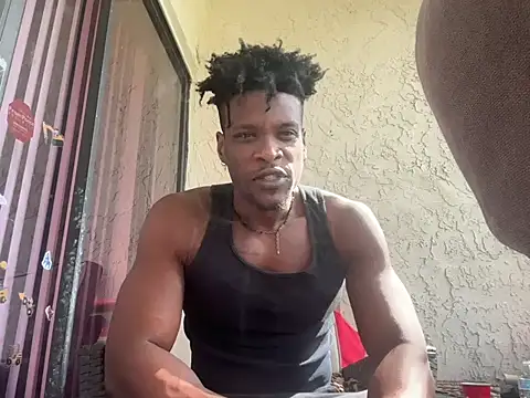 Snapshot of MrDaddyBlackNi9e chatting on October 1, 2025, 3:16 pm MrDaddyBlackNi9e online show from October 1, 2025, 3:16 pm