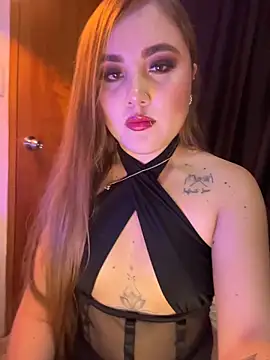 Snapshot of Dakota_Greys chatting on October 24, 2025, 7:13 pm Dakota Greys online show from October 24, 2025, 7:13 pm