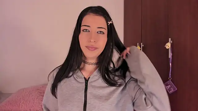 Snapshot of ScarlettRosetti chatting on November 9, 2025, 2:04 am ScarlettRosetti online show from November 9, 2025, 2:04 am