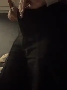 Snapshot of Lolalopez746 chatting on October 25, 2025, 10:10 pm Lolalopez746 online show from October 25, 2025, 10:10 pm