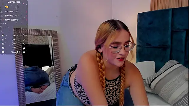 Snapshot of Amber_kiss_ chatting on May 15, 2026, 6:28 pm Amber kiss online show from May 15, 2026, 6:28 pm