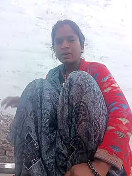 Snapshot of Cuty_prathna chatting on December 15, 2025, 2:17 am Cuty prathna online show from December 15, 2025, 2:17 am