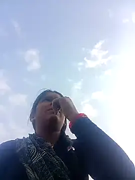 Snapshot of Cuty_prathna chatting on October 22, 2025, 10:47 am Cuty prathna online show from October 22, 2025, 10:47 am