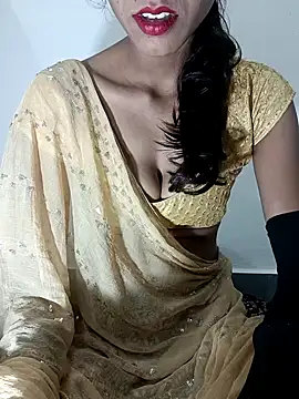 nidhi nude online show from October 28, 2025, 7:13 pm