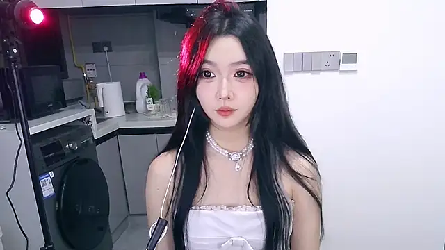 Snapshot of Miao-Maimiao chatting on October 8, 2025, 2:40 pm Miao-Maimiao online show from October 8, 2025, 2:40 pm