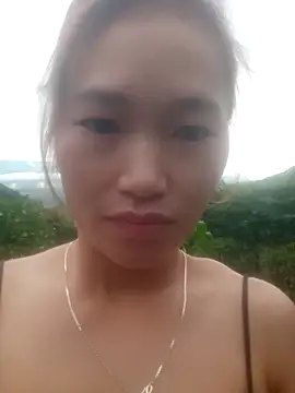 thienthanbabe online show from September 29, 2025, 1:23 am