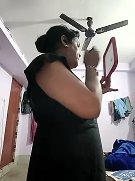 Deborbhavi222 online show from January 14, 2026, 1:04 pm