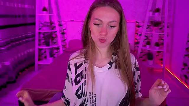 GoGoDream online show from April 4, 2026, 6:20 am