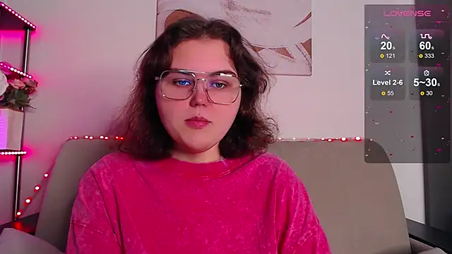 Snapshot of chatting on November 22, 2025, 4:11 am online show from November 22, 2025, 4:11 am