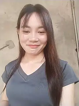 dorothyxx online show from February 16, 2026, 4:44 am