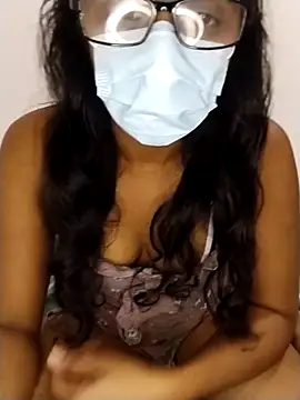 sexybolegirl online show from February 19, 2026, 5:21 pm