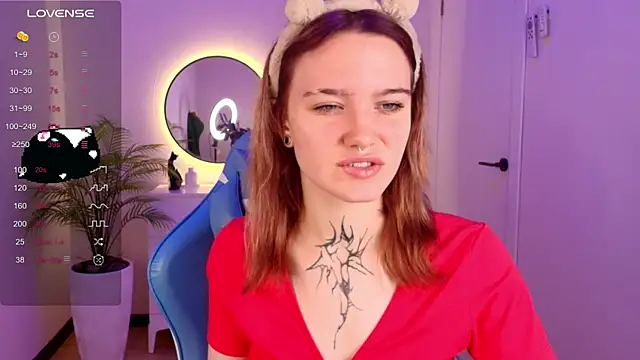 Snapshot of Elastikisss chatting on September 29, 2025, 2:18 am Elastikisss online show from September 29, 2025, 2:18 am