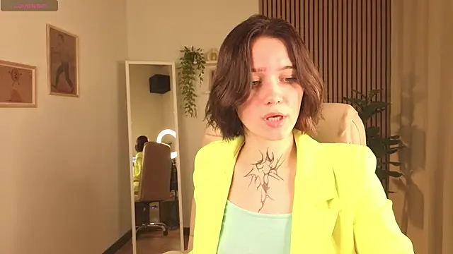 Snapshot of Elastikisss chatting on October 10, 2025, 2:23 am Elastikisss online show from October 10, 2025, 2:23 am